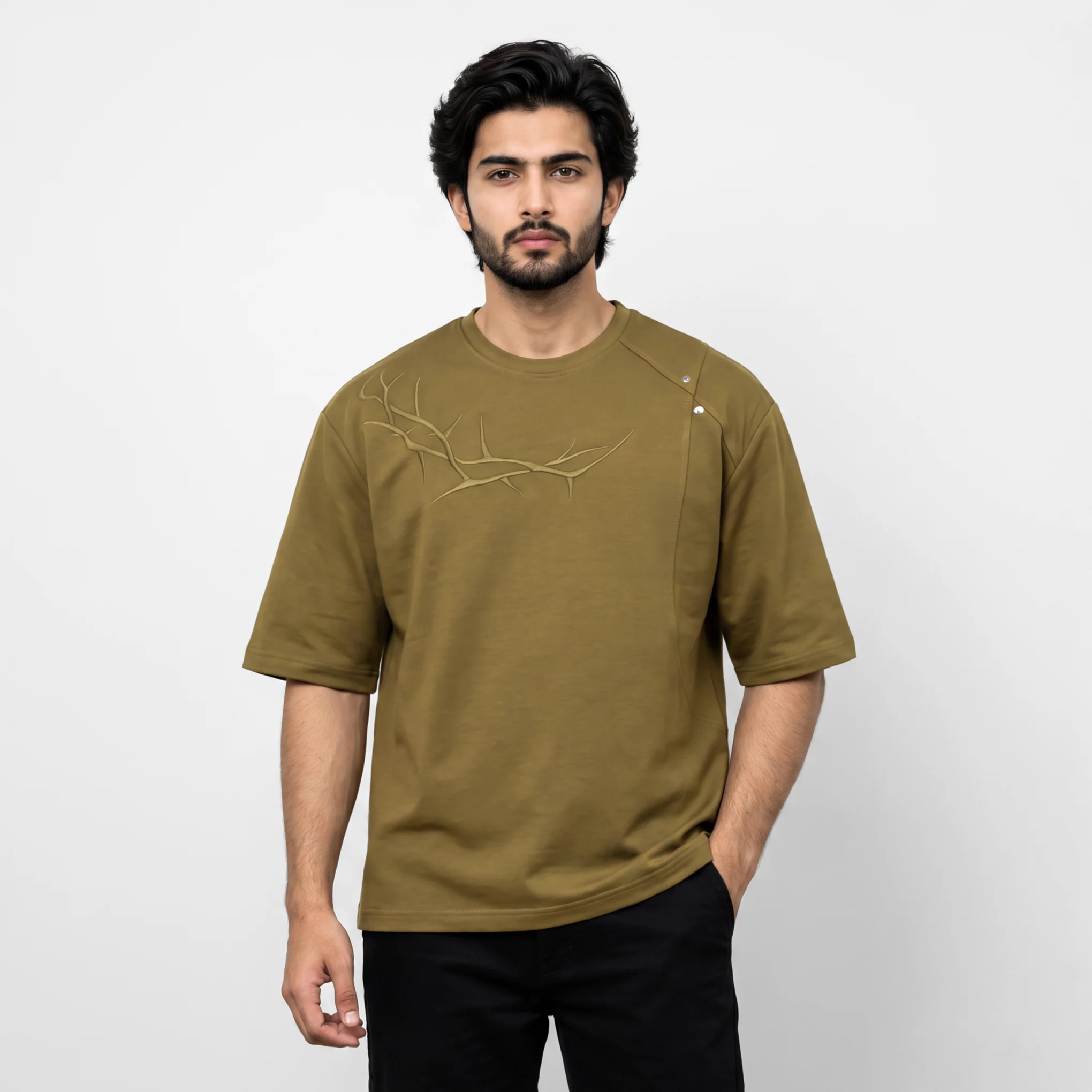 Thorn Embroidery Drop Shoulder T-Shirt - Image 4